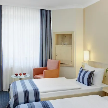 Center By Leonardo Hotel 3*