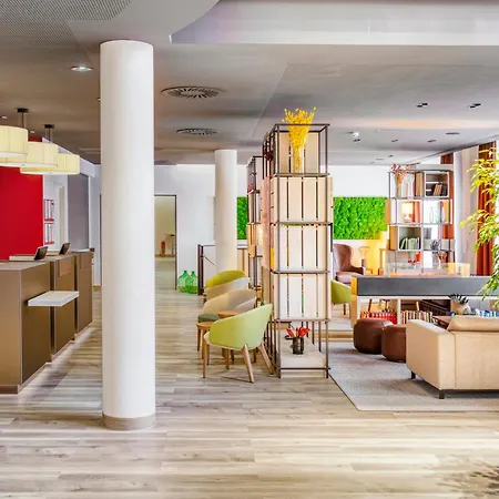 Hotel Center By Leonardo Nuremberg