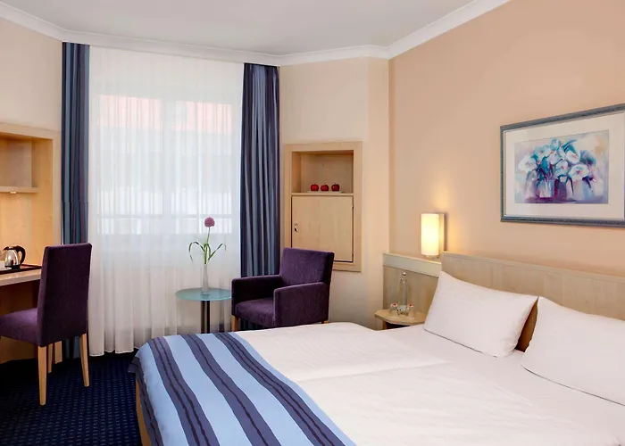 Hotel Center By Leonardo 3*