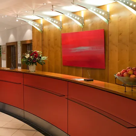 IntercityHotel Nürnberg 3*