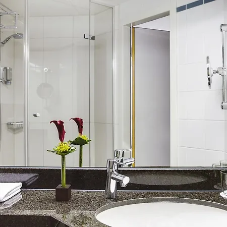 Hotel Intercityhotel 3*