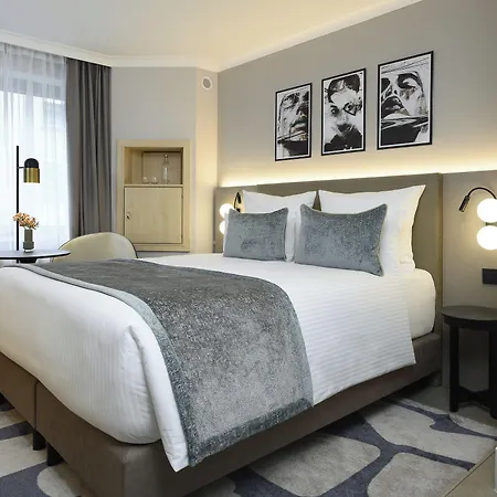 Leonardo Center Отель 3*