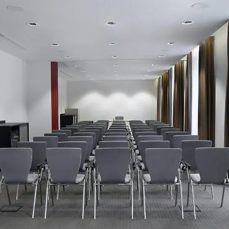 Leonardo Center 3* 纽伦堡
