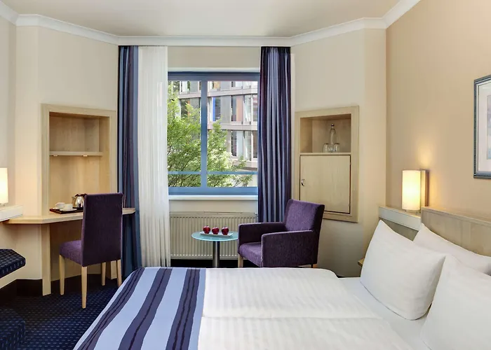 Center By Leonardo Hotel 3*