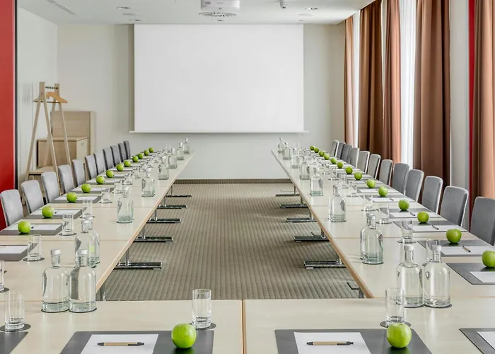 Hotel Center By Leonardo Norimberga