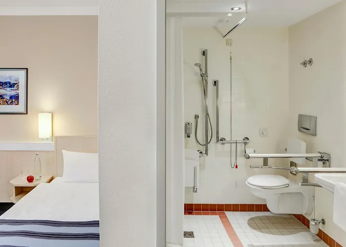 Center By Leonardo Norimberga